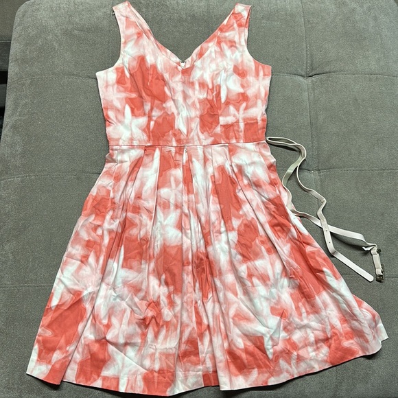 🥰🥰Calvin Klein Pleated V Neck Dress🥰🥰 - Picture 2 of 13